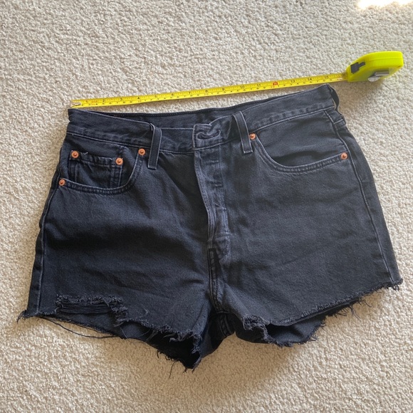 Levi’s 501 shorts - Picture 4 of 5